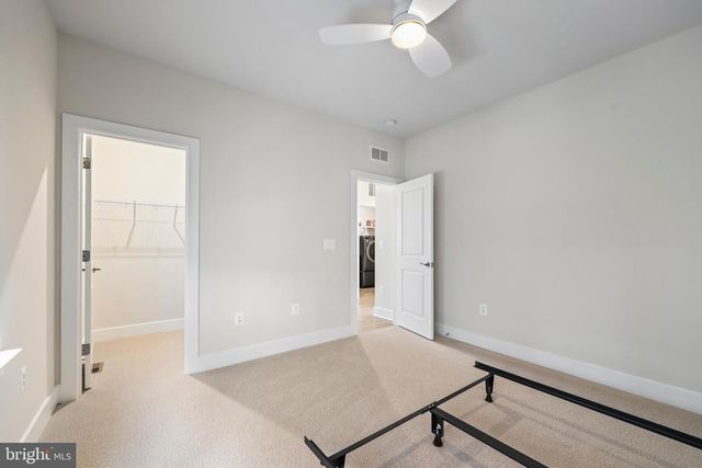 18126 MARSH PINE RD, Dumfries, VA 22026