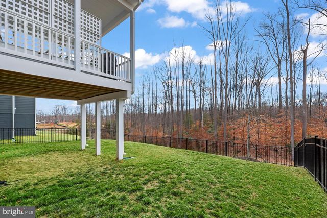 18126 MARSH PINE RD, Dumfries, VA 22026