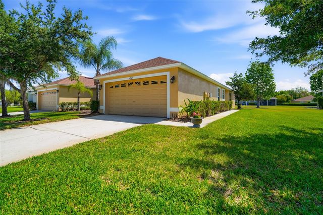 4242 ASHTON MEADOWS WAY, Wesley Chapel, FL 33543