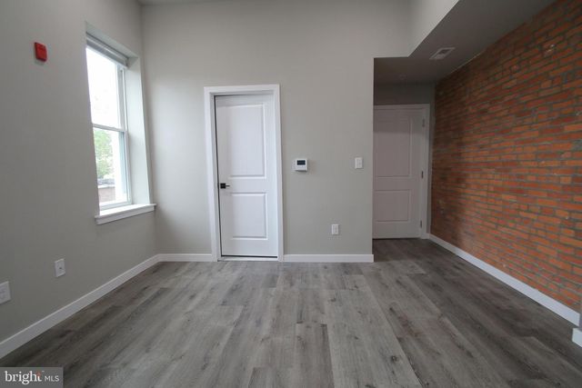 2002 CECIL B MOORE AVE, Philadelphia, PA 19121