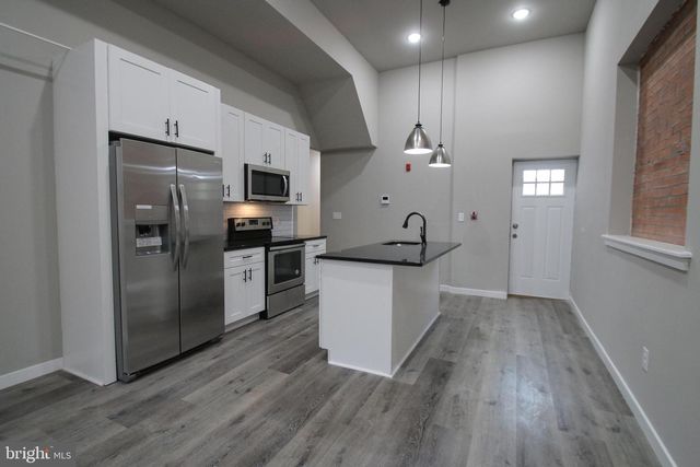 2002 CECIL B MOORE AVE, Philadelphia, PA 19121