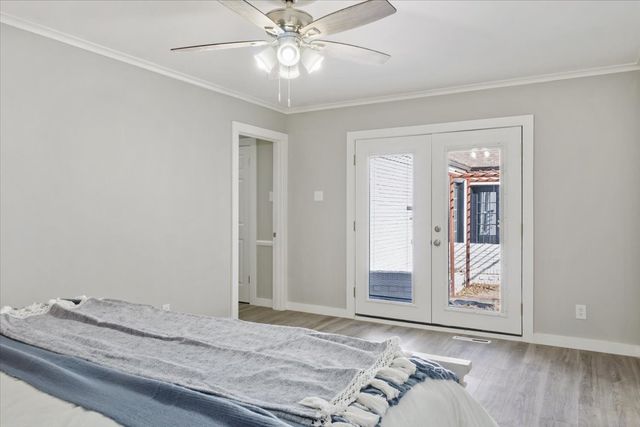 1425 Columbia Avenue, Corsicana, TX 75110