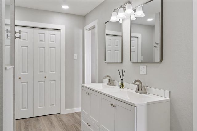 1425 Columbia Avenue, Corsicana, TX 75110