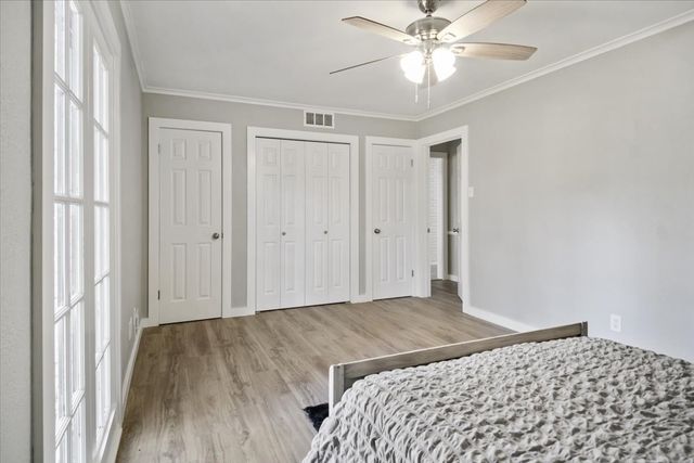 1425 Columbia Avenue, Corsicana, TX 75110