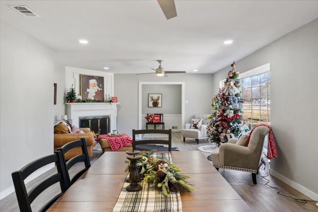 1425 Columbia Avenue, Corsicana, TX 75110