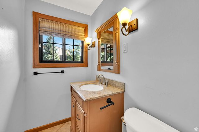 2532 E CLIFF SWALLOW DR, Sandy, UT 84093