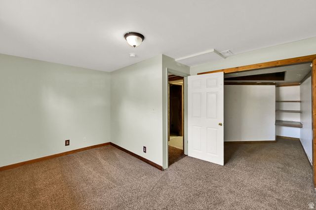 2532 E CLIFF SWALLOW DR, Sandy, UT 84093