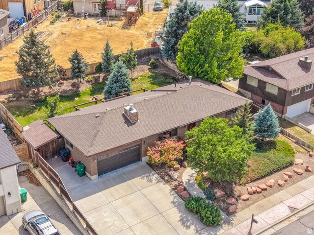 2532 E CLIFF SWALLOW DR, Sandy, UT 84093