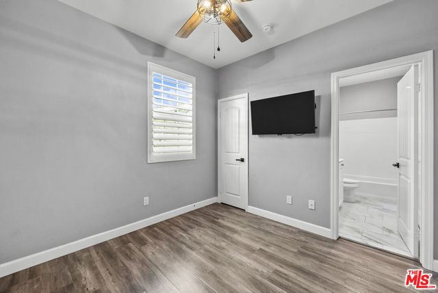 22157 Barrington Way, Saugus, CA 91350