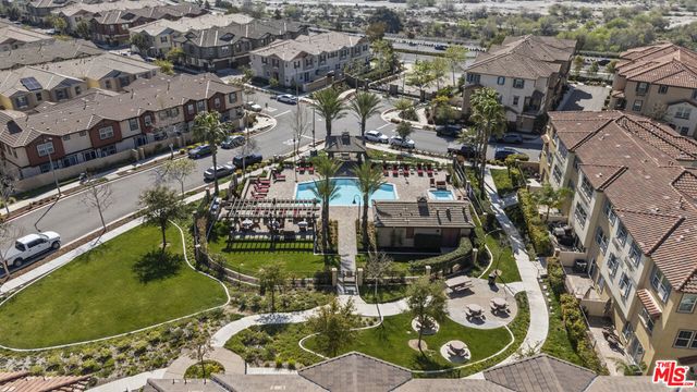 22157 Barrington Way, Saugus, CA 91350
