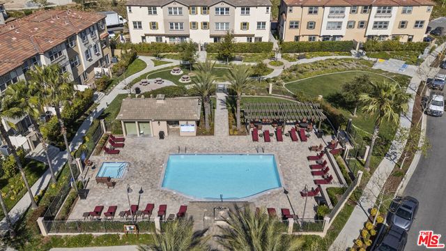 22157 Barrington Way, Saugus, CA 91350