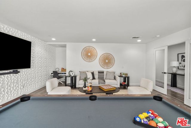22157 Barrington Way, Saugus, CA 91350