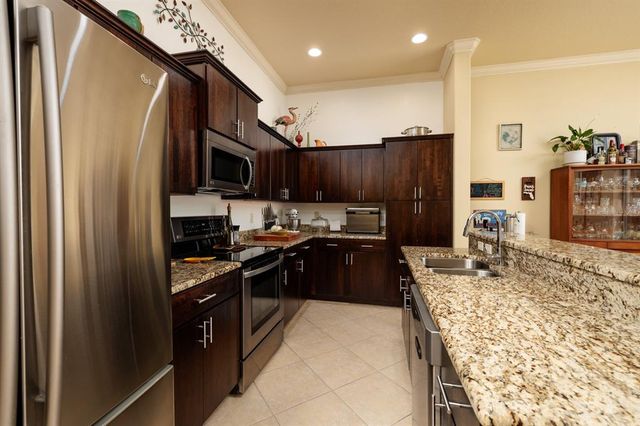 707 HIGHLAND STREET N, St Petersburg, FL 33701