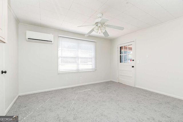 8203 Blacks Bluff Road SW, Cave Spring, GA 30124