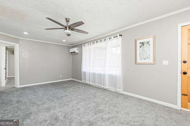 8203 Blacks Bluff Road SW, Cave Spring, GA 30124