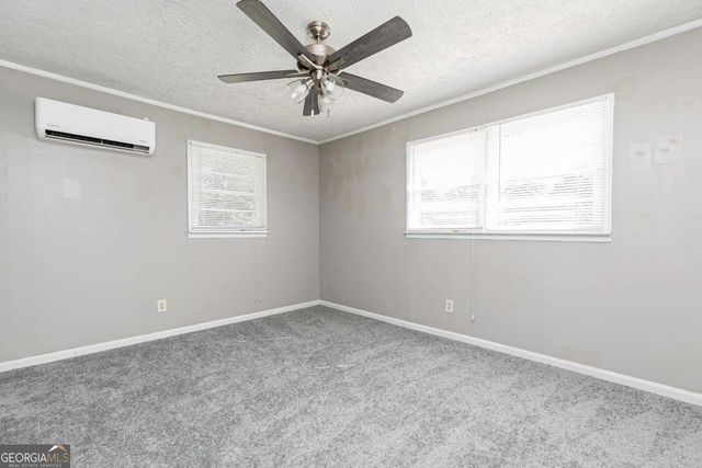 8203 Blacks Bluff Road SW, Cave Spring, GA 30124