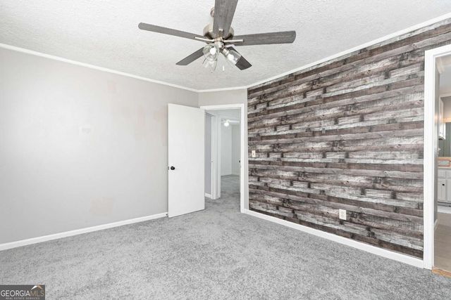 8203 Blacks Bluff Road SW, Cave Spring, GA 30124
