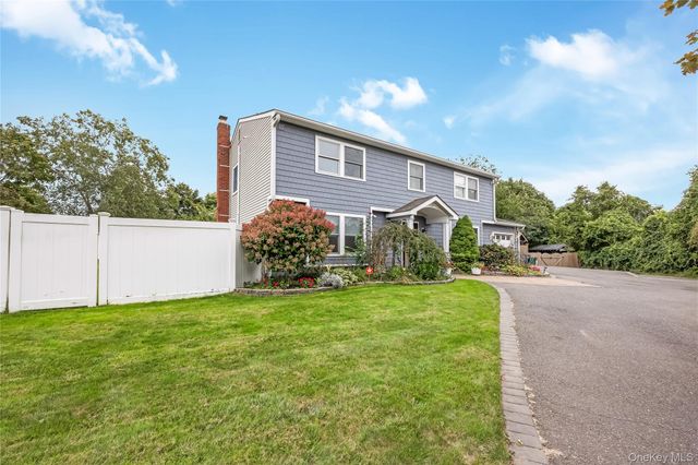 348 Southaven Avenue, Medford, NY 11763