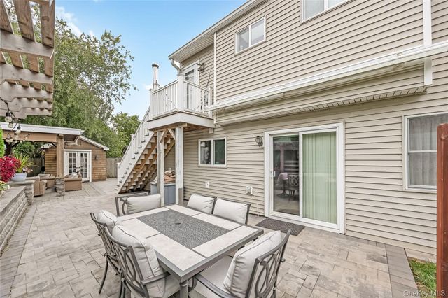 348 Southaven Avenue, Medford, NY 11763