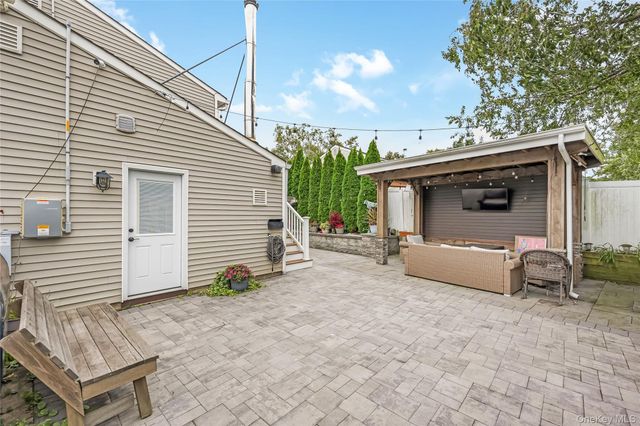 348 Southaven Avenue, Medford, NY 11763