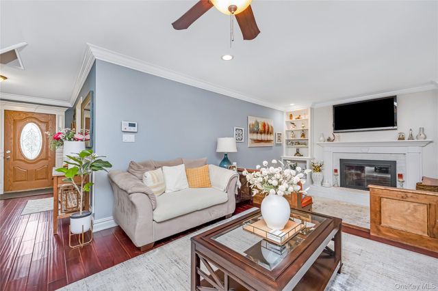 348 Southaven Avenue, Medford, NY 11763