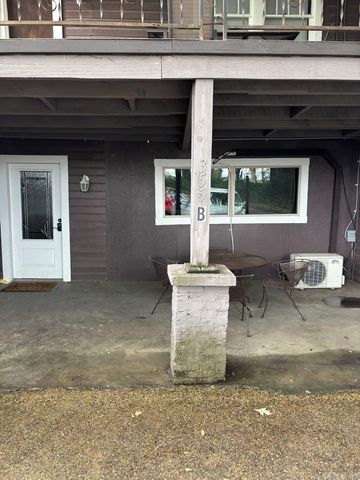 355 Garden A&B Street, Hot Springs, AR 71901