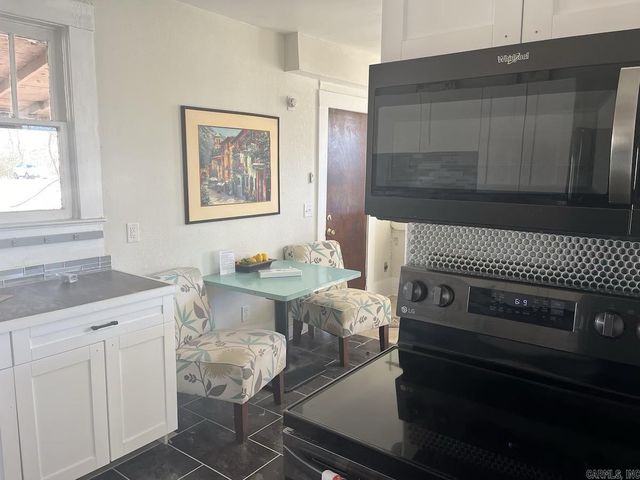 355 Garden A&B Street, Hot Springs, AR 71901