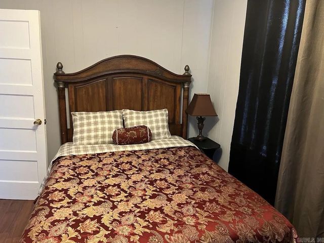 355 Garden A&B Street, Hot Springs, AR 71901