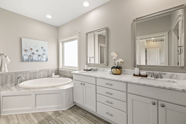 2406 NE 16th Street, Ankeny, IA 50021