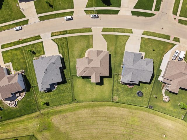 2406 NE 16th Street, Ankeny, IA 50021