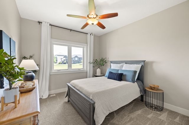 2406 NE 16th Street, Ankeny, IA 50021