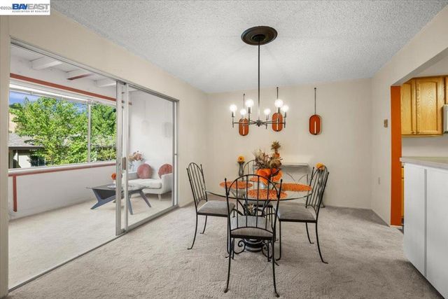 3441 Tice Creek Dr. 4, Walnut Creek, CA 94595