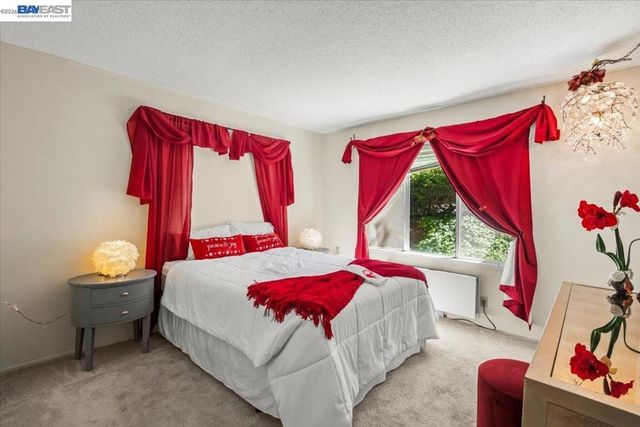3441 Tice Creek Dr. 4, Walnut Creek, CA 94595