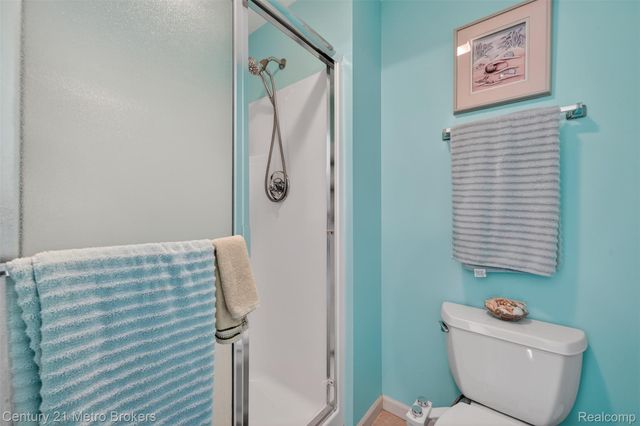 5265 Genesee Oaks Court, Grand Blanc, MI 48439