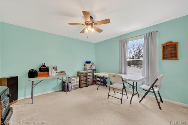 5265 Genesee Oaks Court, Grand Blanc, MI 48439