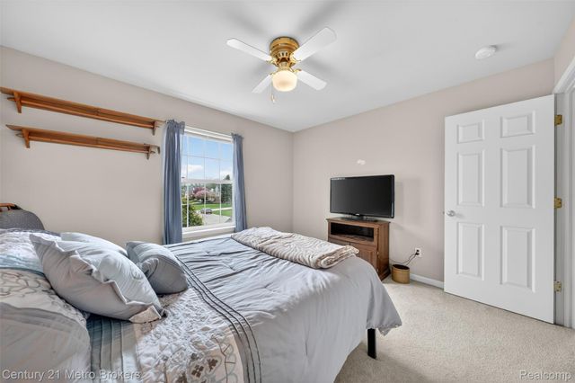 5265 Genesee Oaks Court, Grand Blanc, MI 48439