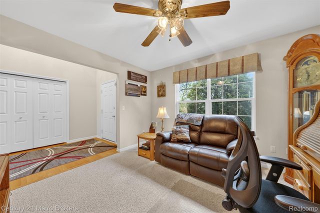 5265 Genesee Oaks Court, Grand Blanc, MI 48439