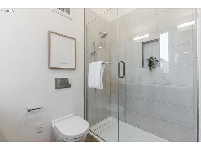 5494 Se Boise St, Portland, OR 97206