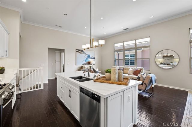 47 Mayfair, Irvine, CA 92620