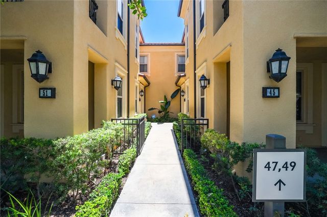 47 Mayfair, Irvine, CA 92620