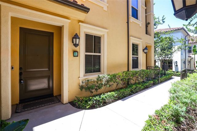 47 Mayfair, Irvine, CA 92620