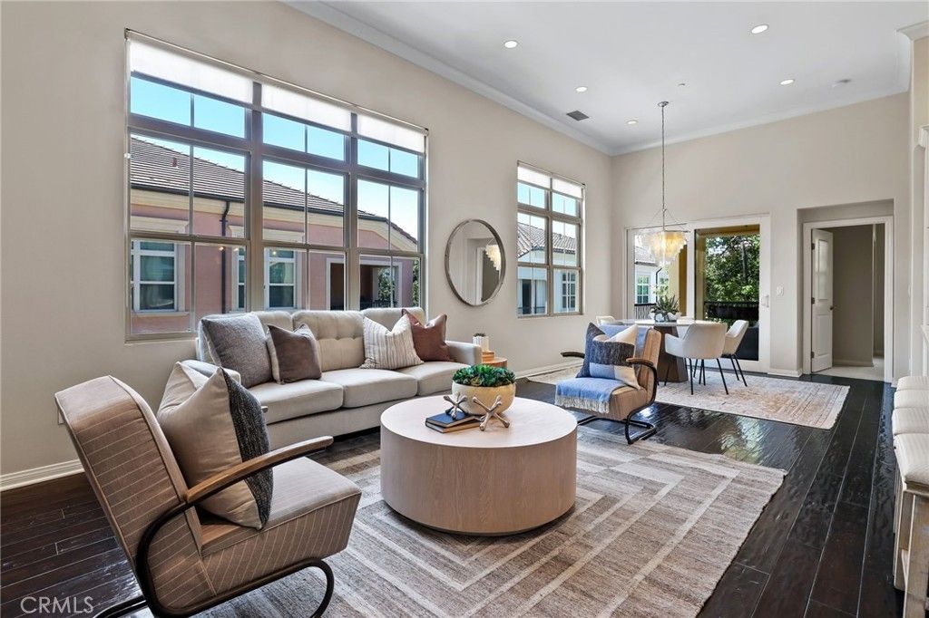 Image 9 of property listing at 47 Mayfair, Irvine, CA 92620