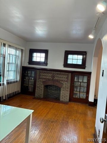111 Roosevelt Avenue, Buffalo, NY 14215