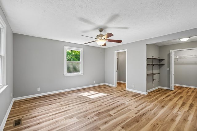 4049 Grays Point Rd, Joelton, TN 37080