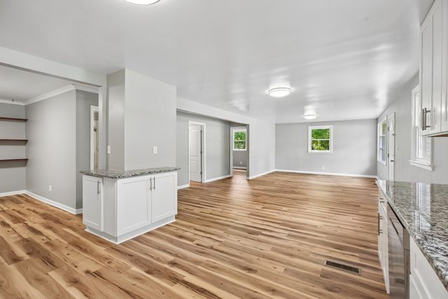 4049 Grays Point Rd, Joelton, TN 37080