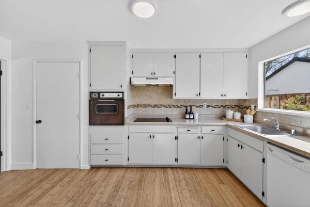 1377 Dentwood Drive, San Jose, CA 95118