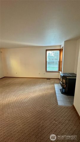 8036 Supreme Court SW, Olympia, WA 98512
