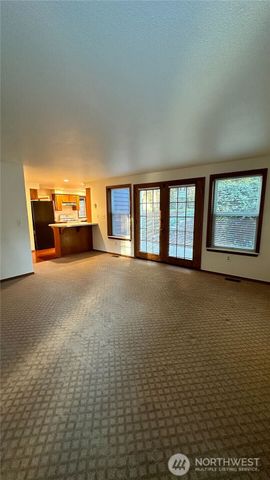 8036 Supreme Court SW, Olympia, WA 98512