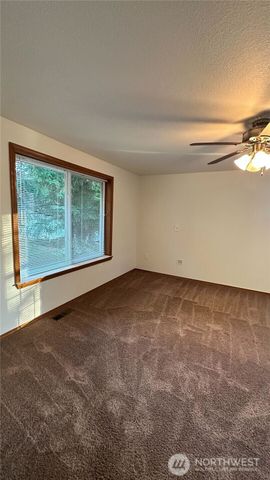 8036 Supreme Court SW, Olympia, WA 98512