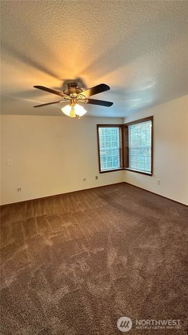 8036 Supreme Court SW, Olympia, WA 98512